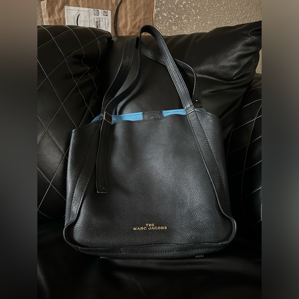 Marc Jacobs Black and Blue Leather Tote